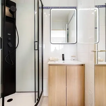 Studio Calme Et Elegant Avec Vue Mer Cannes Exterior photo